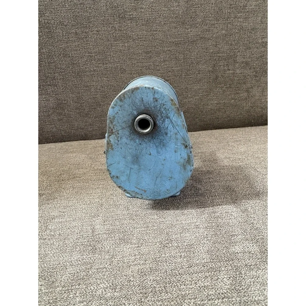 VINTAGE Unnamed Pencil Sharpener Wooden‎ Handle Blue Heavy Metal Base